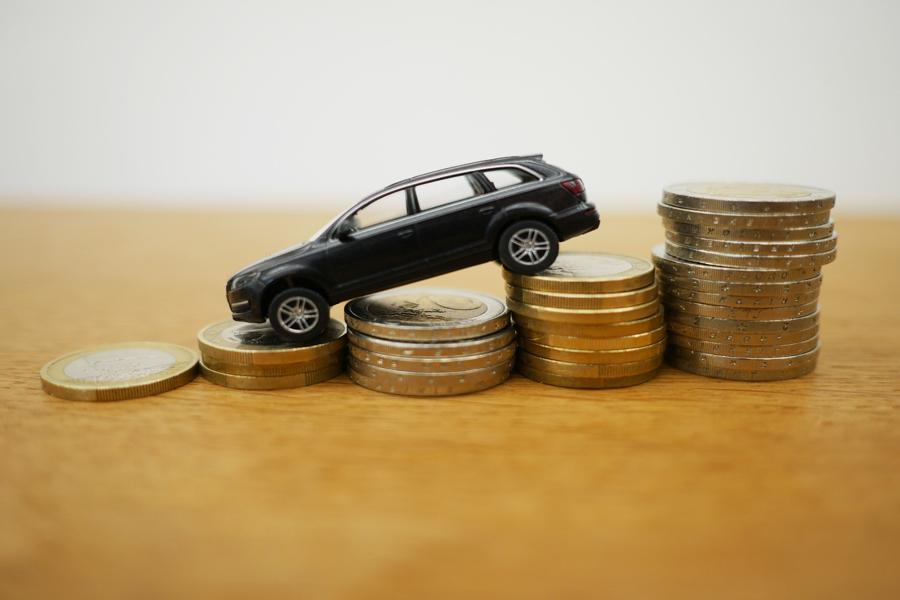 Leasing a kredyt samochodowy